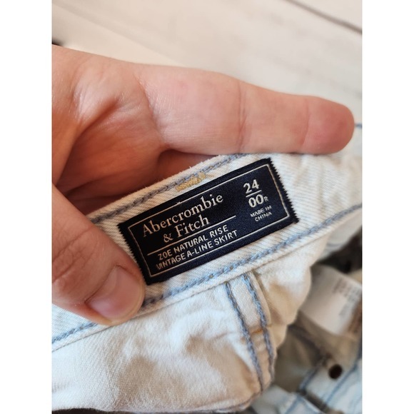 Abercrombie & Fitch Women's Denim‎ Zoe Natural Rise Vintage A-Line Skirt Size 24 - Picture 3 of 6
